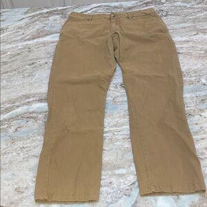 Old Navy built-in flex slim pants